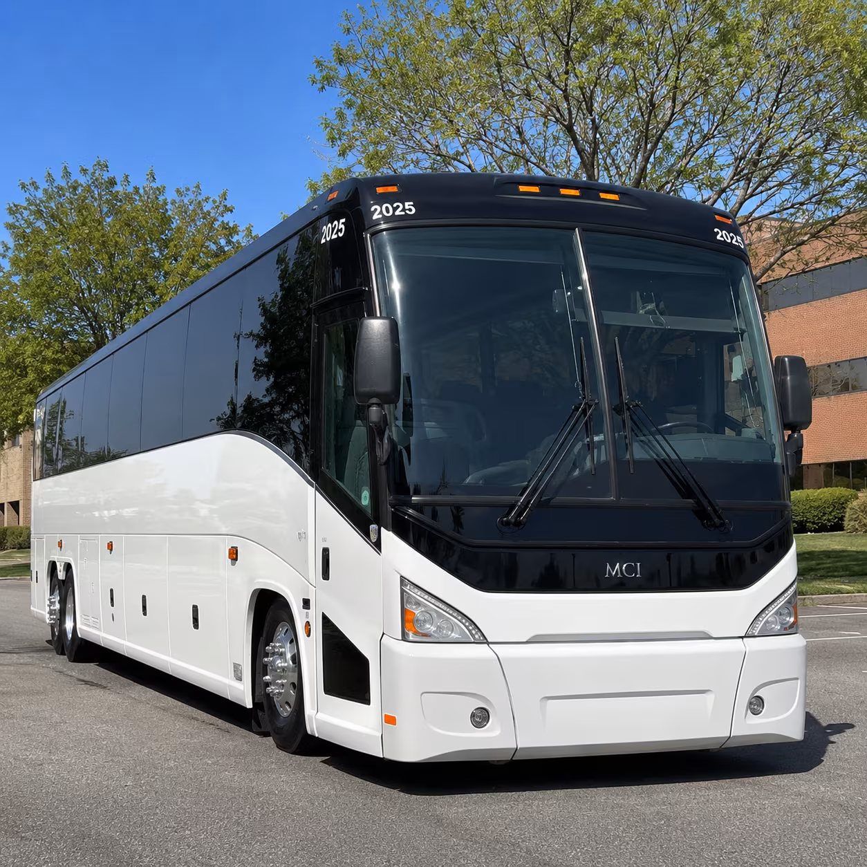 charter buses for lawton corporate events and conference travel