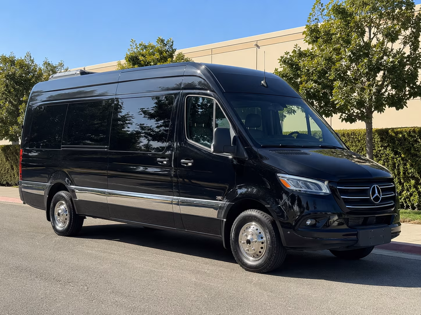 find the perfect transportation for your next bachelor or bachelorette party 4