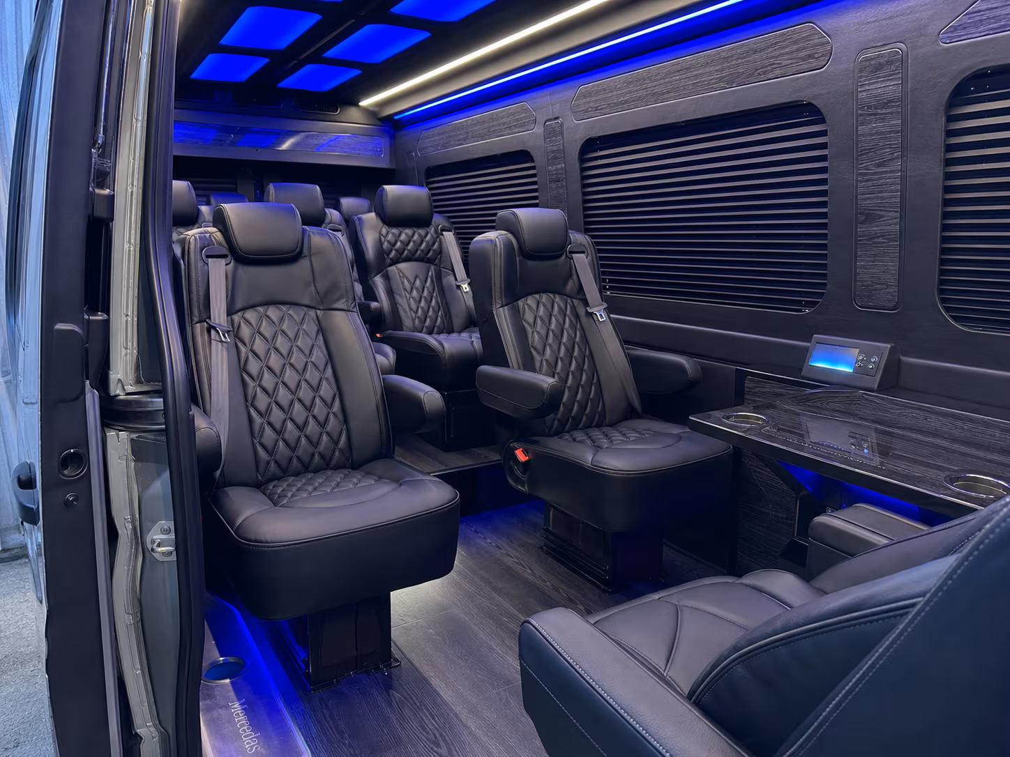 find the perfect transportation for your next private event 4