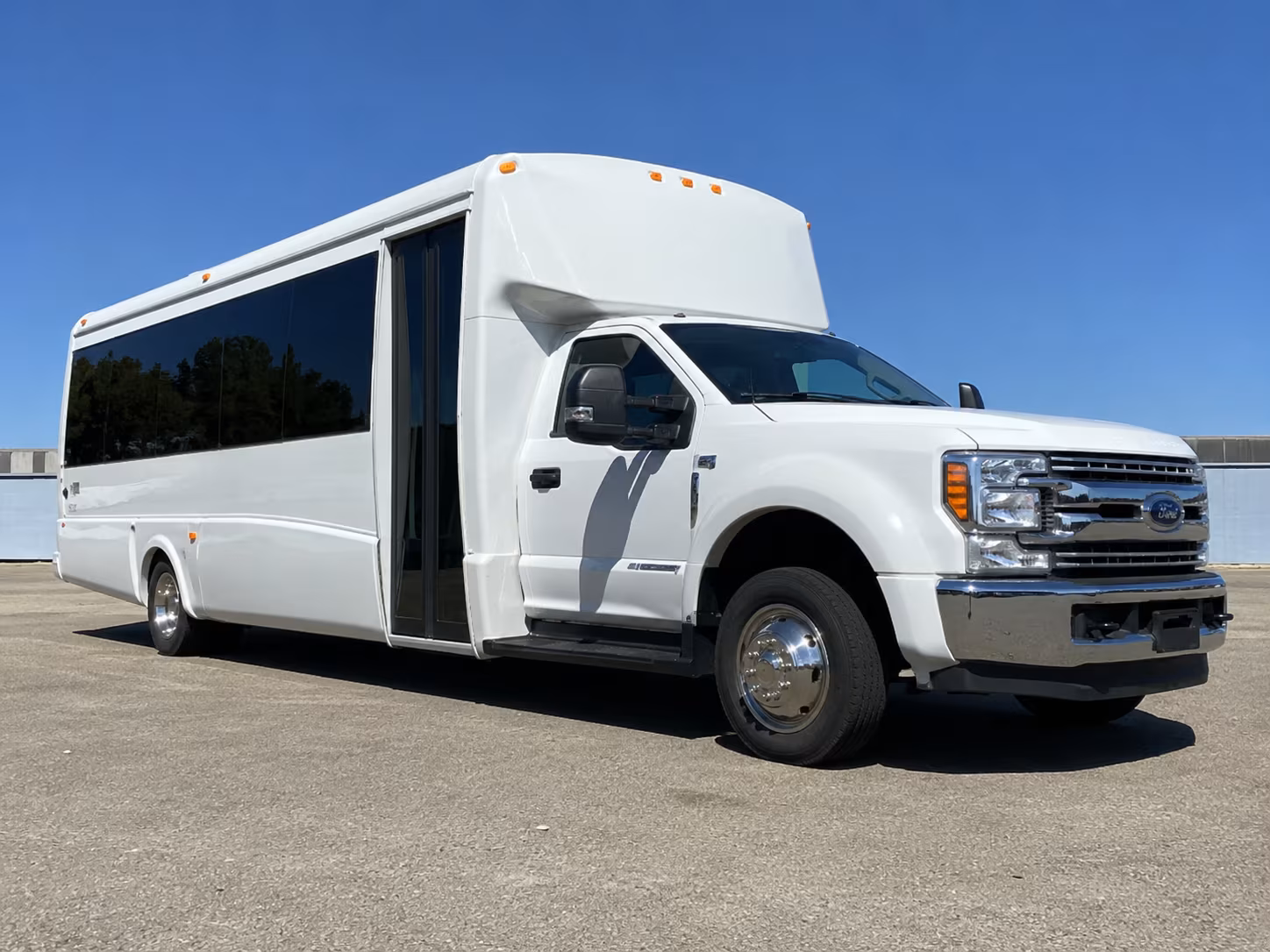 find the perfect transportation for your next wedding 3