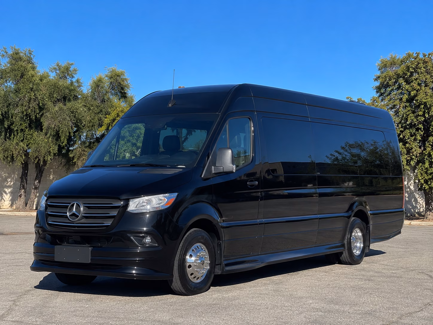 find the perfect transportation for your next wine tour 3