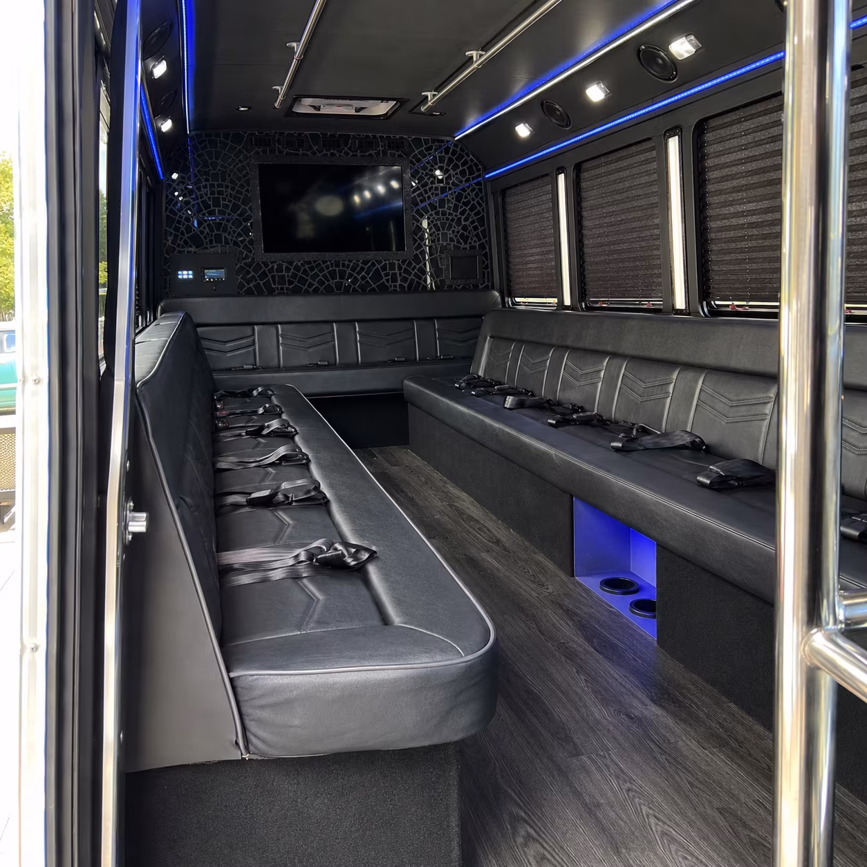 lawton casino party bus rental
