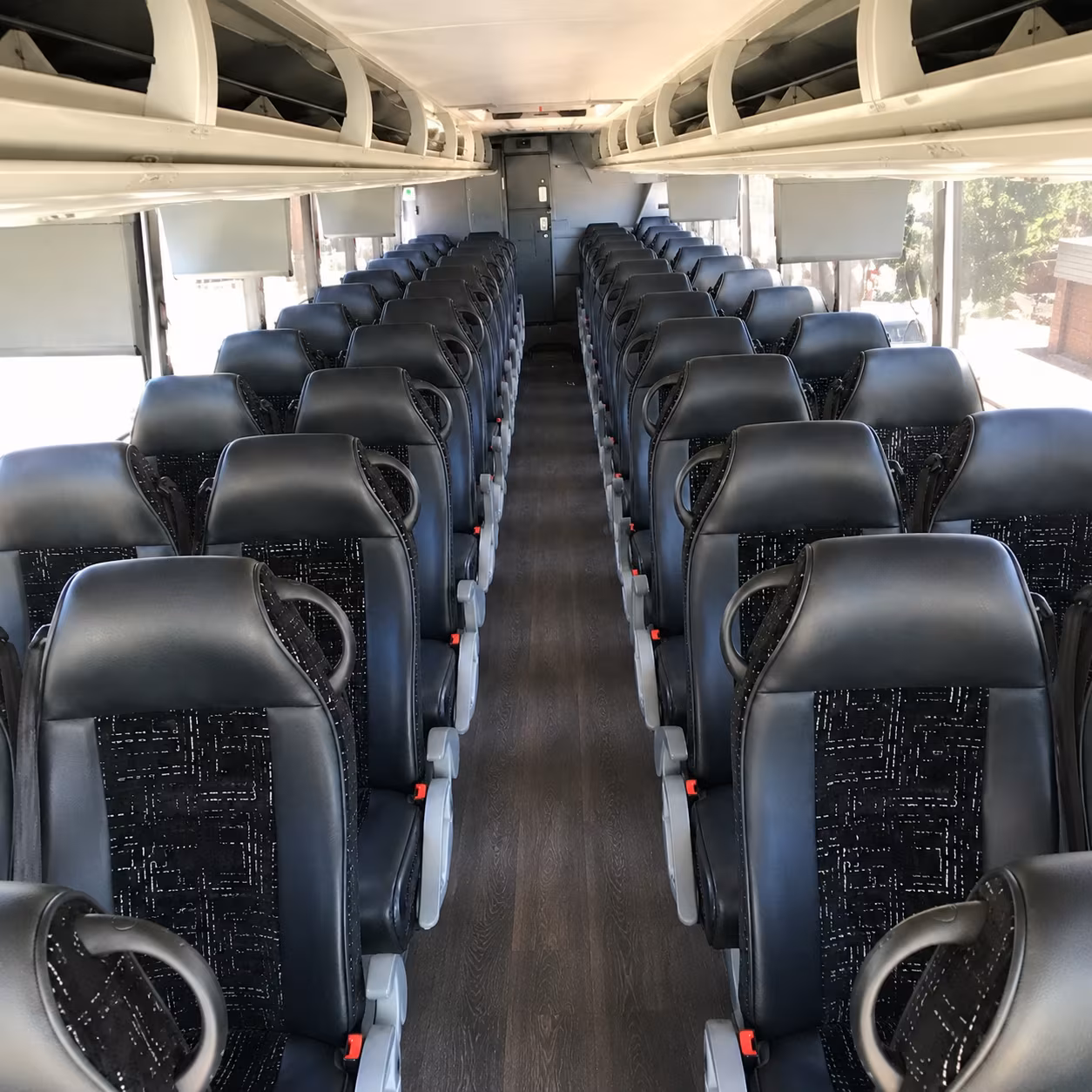 lawton minibus rentals