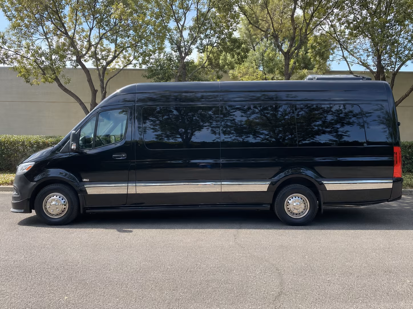 lawton sprinter van with driver