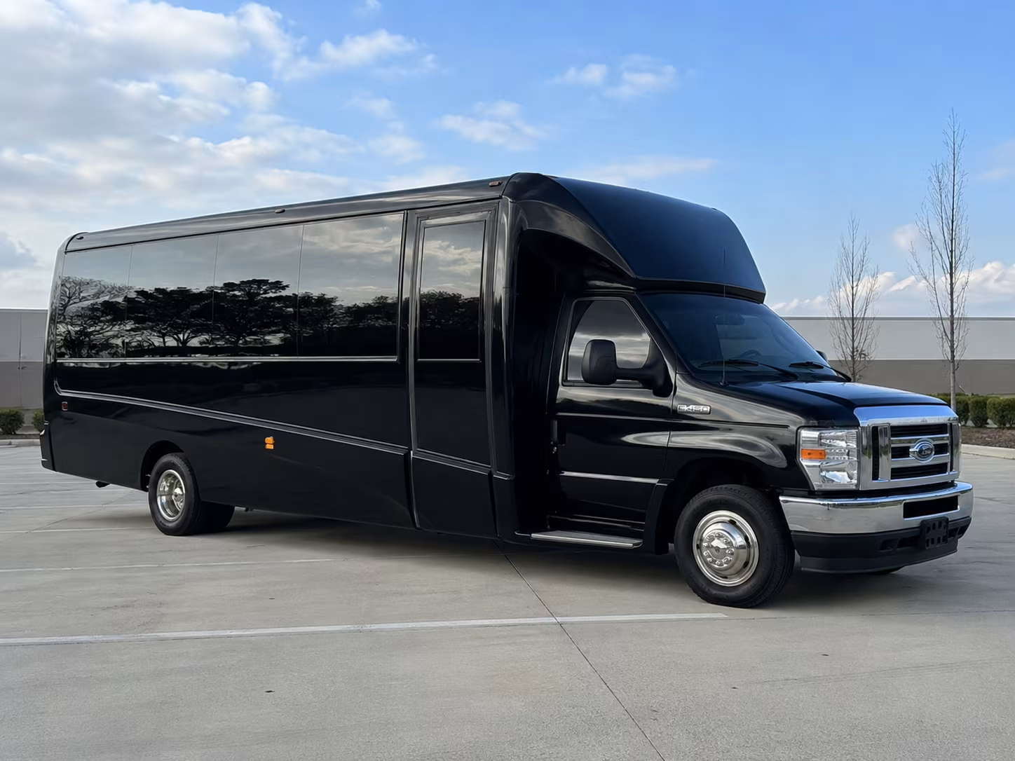 minibuses and sprinter vans for lawton executive and team travel